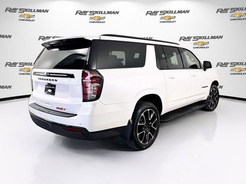 Used 2023 Chevrolet Suburban RST w/ Luxury Package image 7
