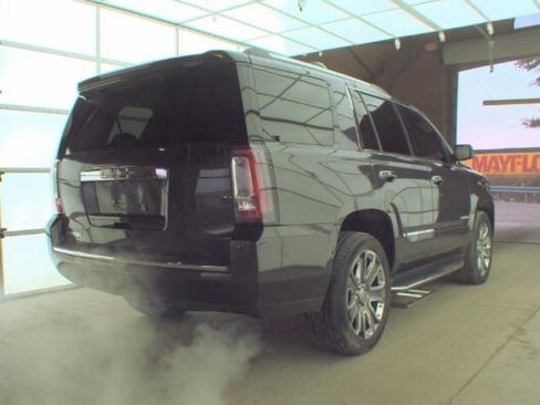 Used 2018 GMC Yukon Denali w/ Open Road Package AWD/4WD image 4