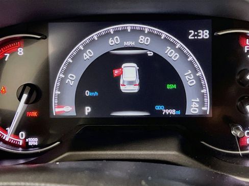 Used 2025 Toyota RAV4 XLE w/ Convenience Package FWD image 22