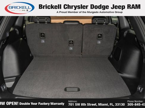 New 2026 Jeep Grand Cherokee Limited w/ Limited Altitude Package image 9