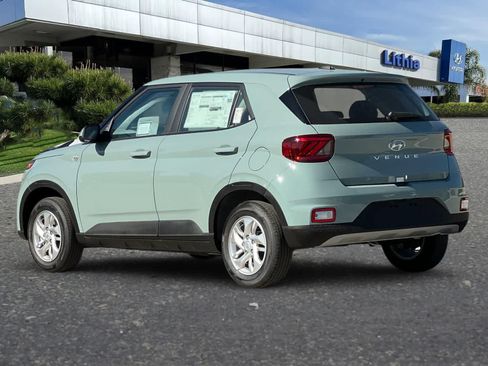 New 2026 Hyundai Venue SE FWD image 6