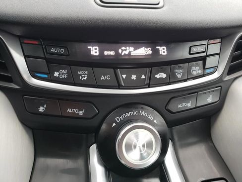 Certified 2025 Acura TLX w/ Technology Package image 28