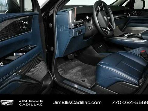 New 2025 Cadillac Escalade IQ Luxury 2 image 6