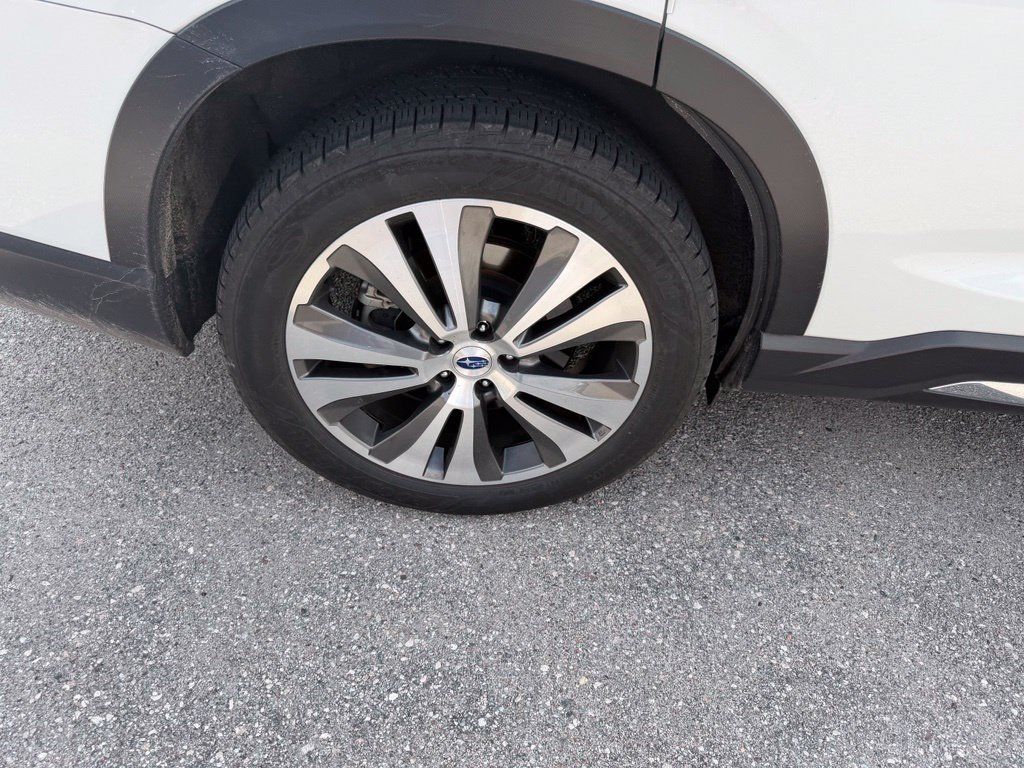 Used 2019 Subaru Ascent Touring w/ Popular Package #3 AWD/4WD image 5