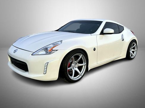 Used 2014 Nissan 370Z Touring w/ Sport Package image 1