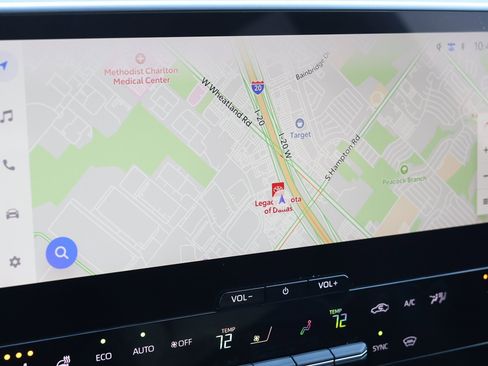 Used 2024 Toyota bZ4X XLE w/ Weather Package image 3