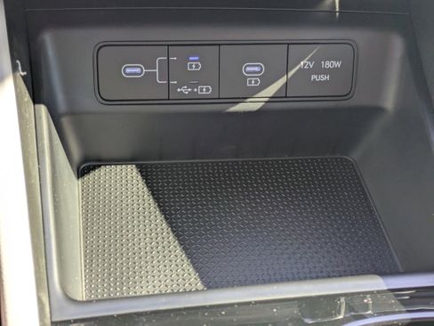 New 2026 Hyundai Tucson SE image 26