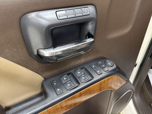 Used 2014 GMC Sierra 1500 SLT w/ Max Trailering Package image 16