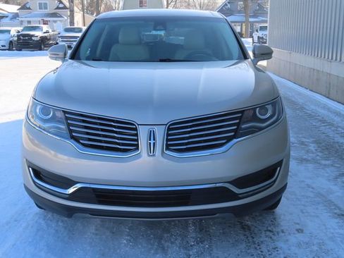Used 2017 Lincoln MKX Select w/ Lincoln MKX Climate Package image 10