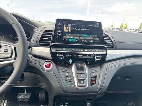 New 2026 Honda Odyssey Sport-L image 18