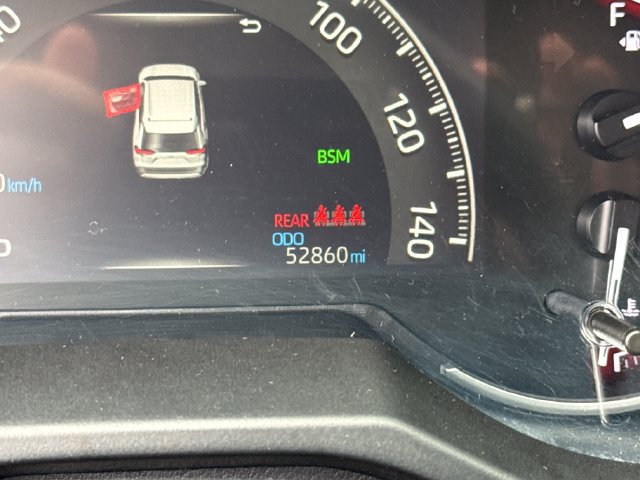 Used 2025 Toyota RAV4 XLE AWD/4WD image 19