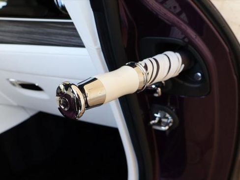 Certified 2025 Rolls-Royce Spectre w/ Spectre Launch Package image 21