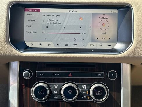 Used 2017 Land Rover Range Rover AWD/4WD image 30