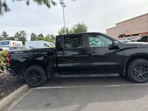 Used 2023 Chevrolet Silverado 1500 Custom w/ LPO, Dark Essentials Package image 6