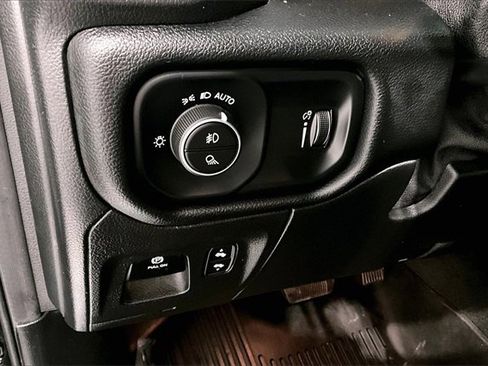 Used 2022 RAM 1500 Big Horn image 39