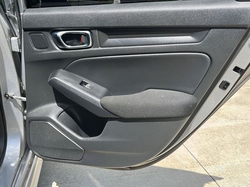 Used 2022 Honda Civic Sport image 21