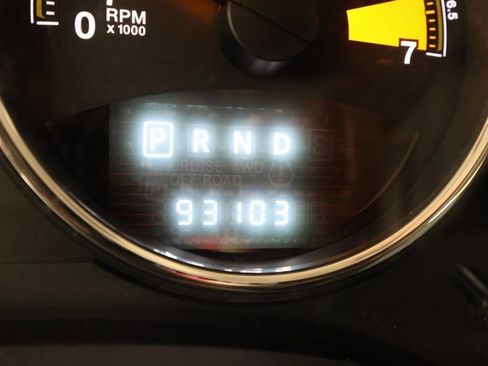 Used 2016 Jeep Compass High Altitude image 13