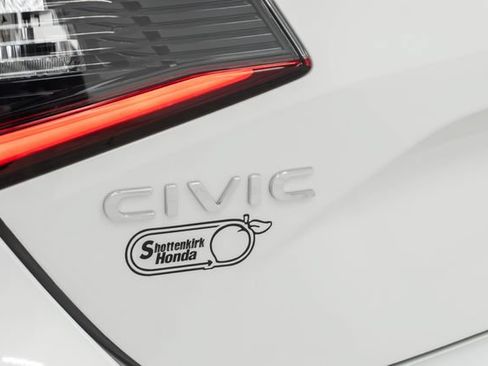 Used 2023 Honda Civic Sport Touring image 10