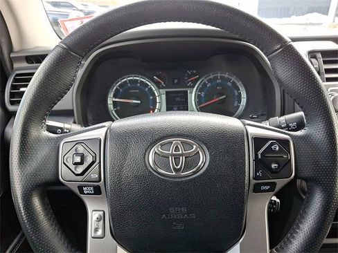 Used 2017 Toyota 4Runner SR5 image 19