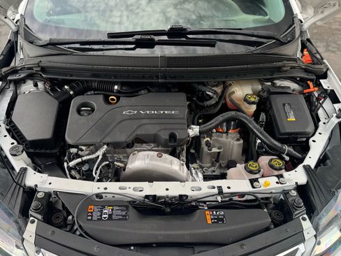 Used 2017 Chevrolet Volt LT image 13