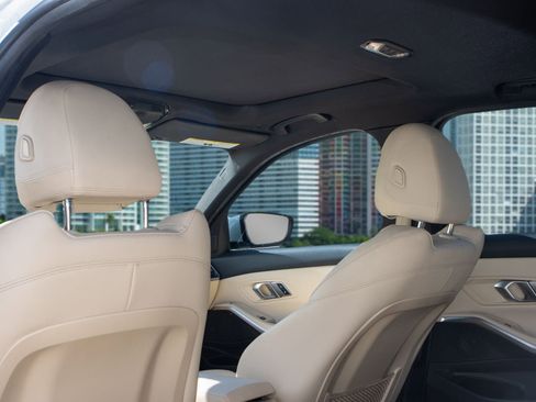 Used 2020 BMW 330i Sedan image 18