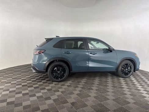Certified 2026 Honda HR-V Sport image 9