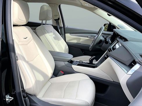 Used 2024 Cadillac XT5 Premium Luxury w/ Technology Package image 23