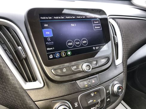 Used 2024 Chevrolet Malibu LS image 16