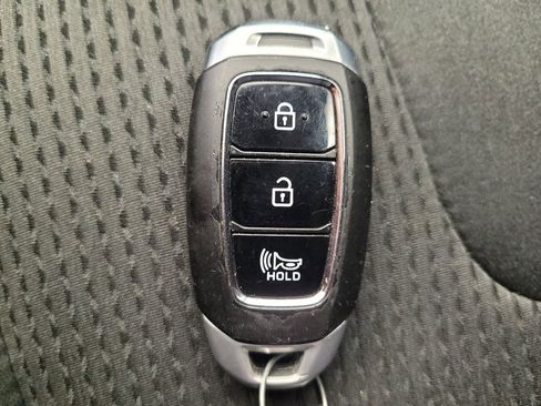 Used 2020 Hyundai Santa Fe SEL AWD/4WD image 32