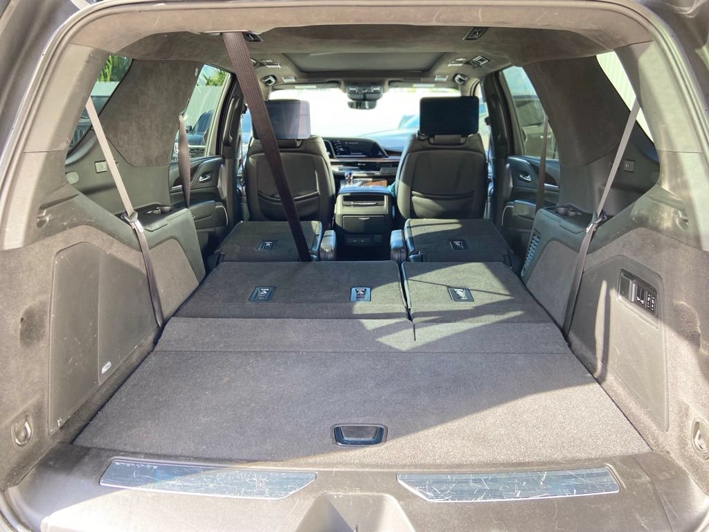 Used 2023 Cadillac Escalade Sport Platinum w/ LPO, ONYX Package AWD/4WD image 30