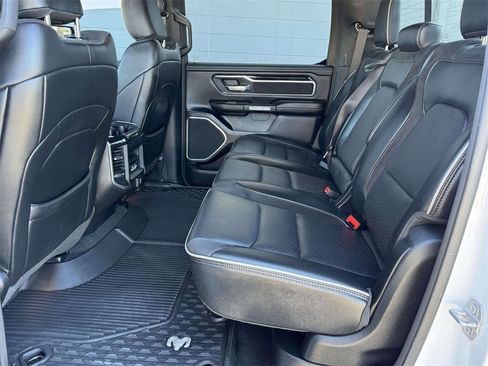 Used 2020 RAM 1500 Laramie image 16