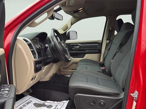 Used 2019 RAM 1500 Big Horn image 32