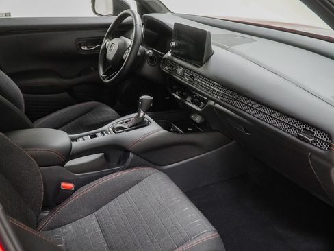 Certified 2026 Honda HR-V Sport image 31