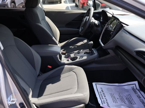 Used 2025 Subaru Crosstrek 2.5i Premium AWD/4WD image 8