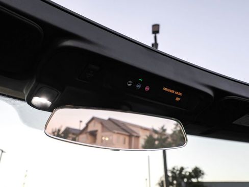 Used 2023 Chevrolet Camaro SS image 16