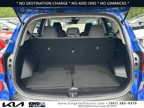 Used 2023 Kia Seltos LX AWD/4WD image 18