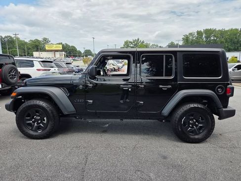 Used 2026 Jeep Wrangler Unlimited Sport AWD/4WD image 4