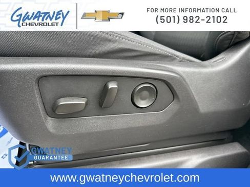 Used 2024 Chevrolet Silverado 1500 RST w/ Z71 Off-Road Package AWD/4WD image 22
