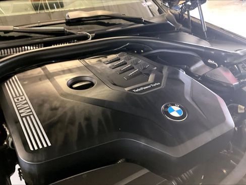 Certified 2023 BMW 330i xDrive Sedan w/ Premium Package AWD/4WD image 29