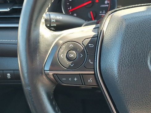 Used 2021 Toyota Camry XSE image 19