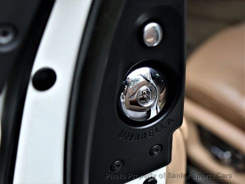 Used 2010 Rolls-Royce Ghost image 22