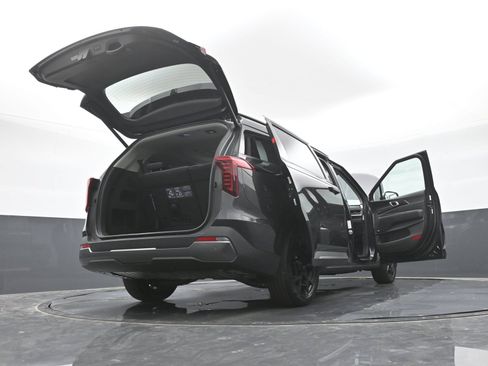 Used 2026 Kia Carnival SX Prestige FWD image 50
