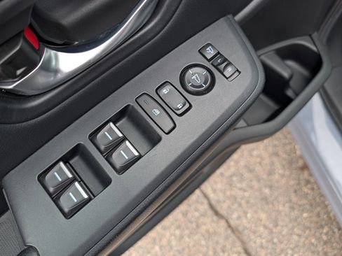 Used 2025 Honda Pilot Elite image 25