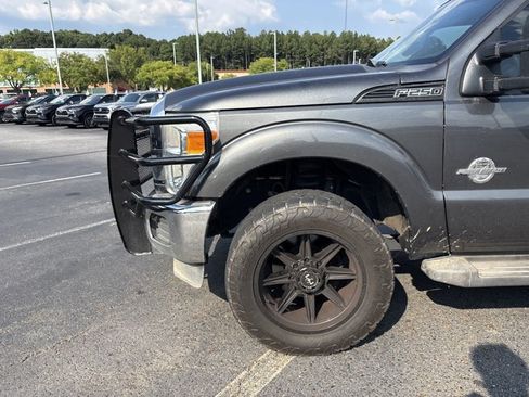 Used 2016 Ford F250 XL w/ Power Equipment Group AWD/4WD image 28