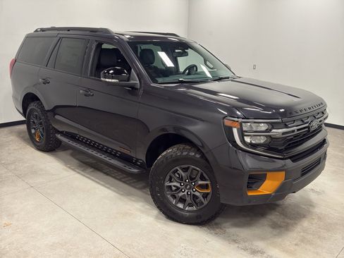 New 2026 Ford Expedition Tremor image 34