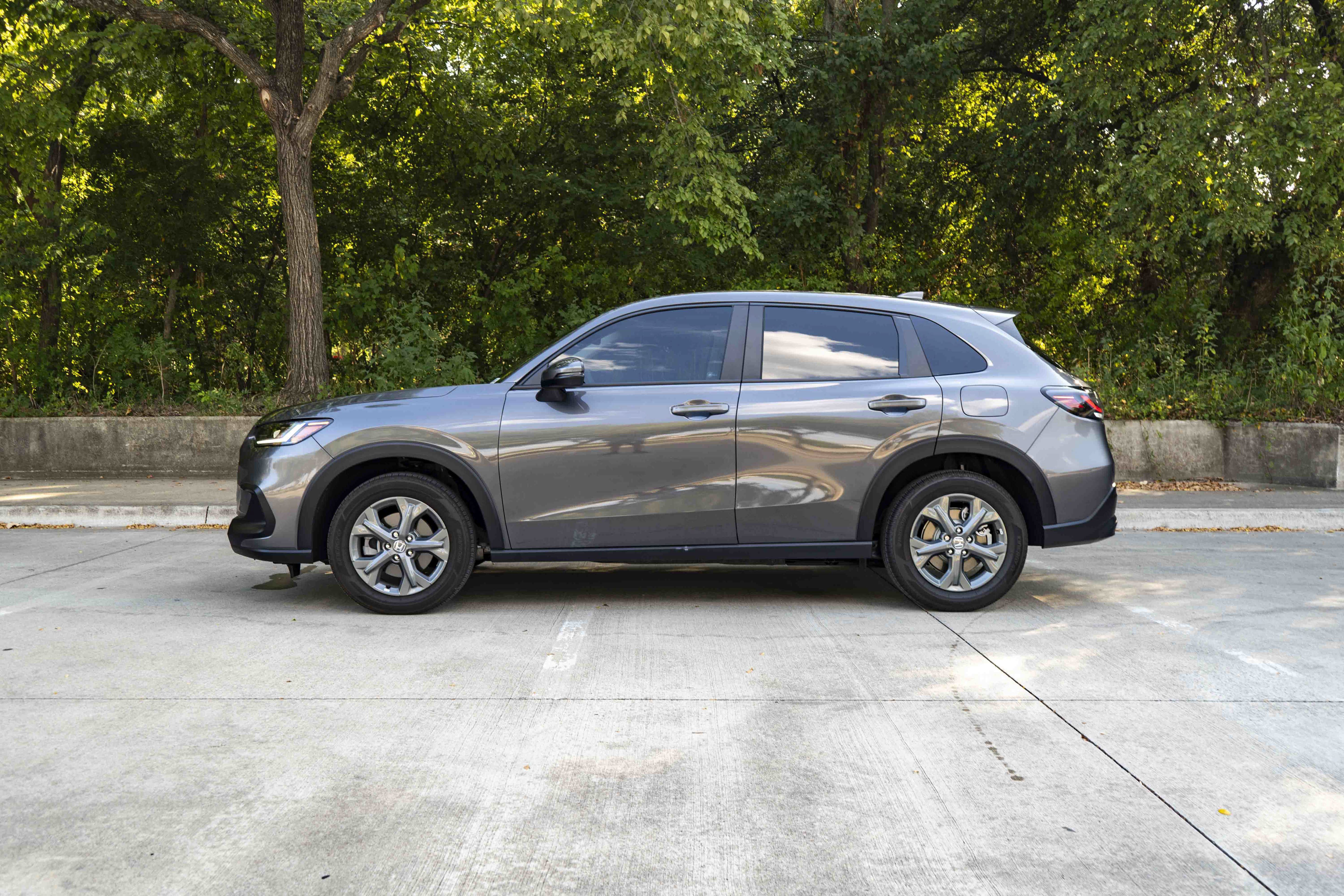 Used 2027 Honda HR-V LX image 6