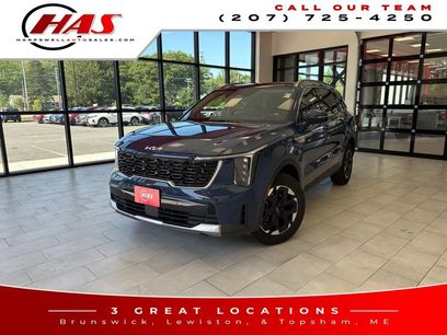 Used 2024 Kia Sorento S w/ Panoramic Sunroof Package