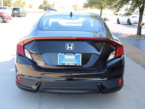 Used 2020 Honda Civic EX image 4