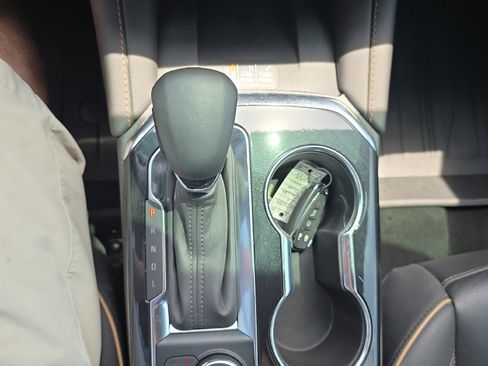 Used 2024 Chevrolet Blazer Premier w/ Driver Confidence II Package image 25