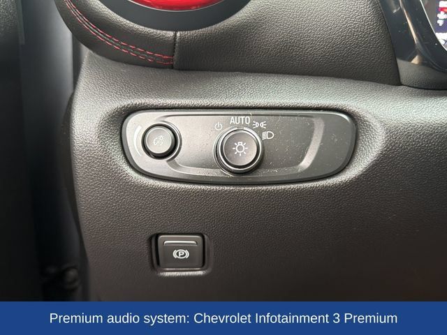 Used 2025 Chevrolet Blazer RS FWD image 14
